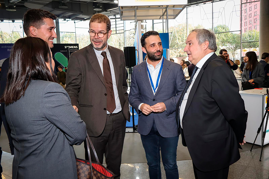 Sagunto participa en el VIII Congreso Nacional de Industria y refuerza su posicionamiento como referente del desarrollo industrial